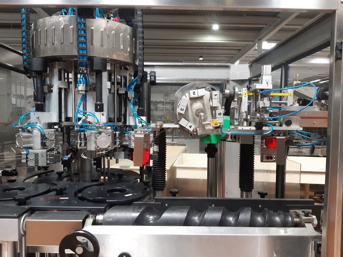 Ansicht links von Nortan Prisma S60
